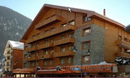 Le Petit Cervin Hotel Zermatt Luaran gambar A typical hotel in Les Saisies